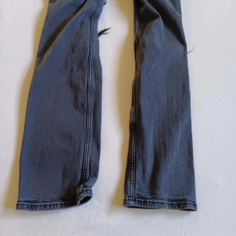 Abercrombie Kids Sz 13/14 Black Jeans Distressed Slim-Fit